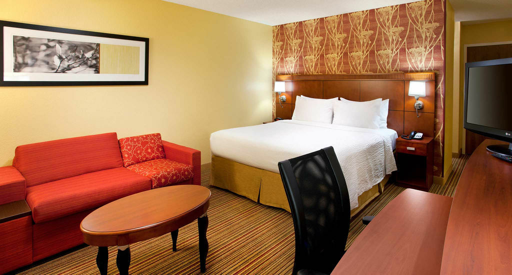 Courtyard By Marriott San Diego Sorrento Valley Exterior photo
